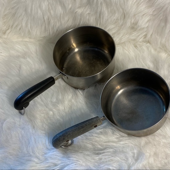 Vintage Revere ware One 1 pan Quart And 11/2 Quart‎ - Picture 2 of 14